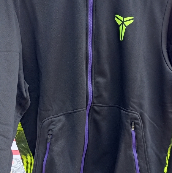 Various Items - Picture 4 of 4